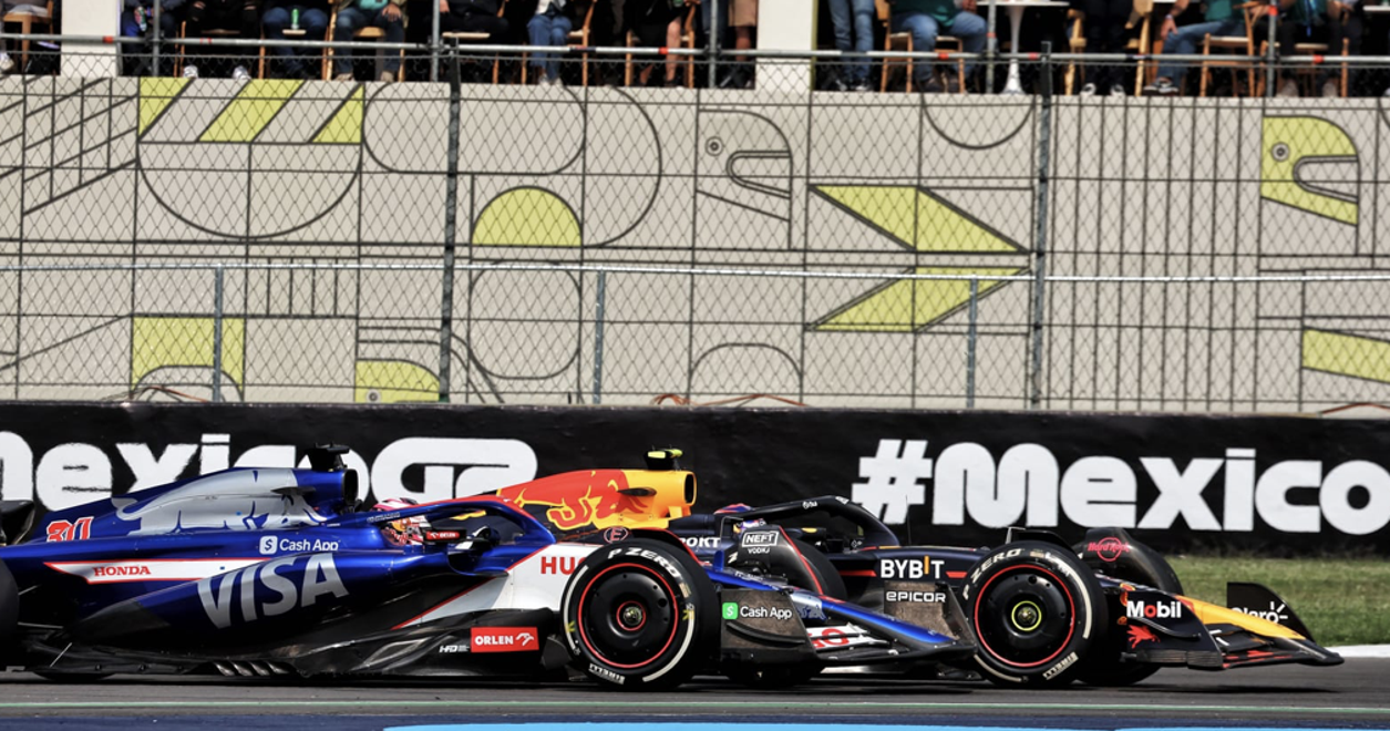 红牛车队轻取威廉姆斯，佩雷兹统治全场