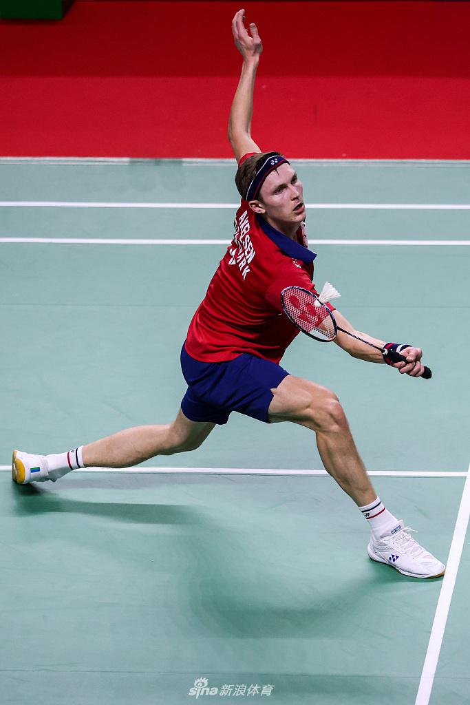 泰国队力克德国队，安赛龙统治全场