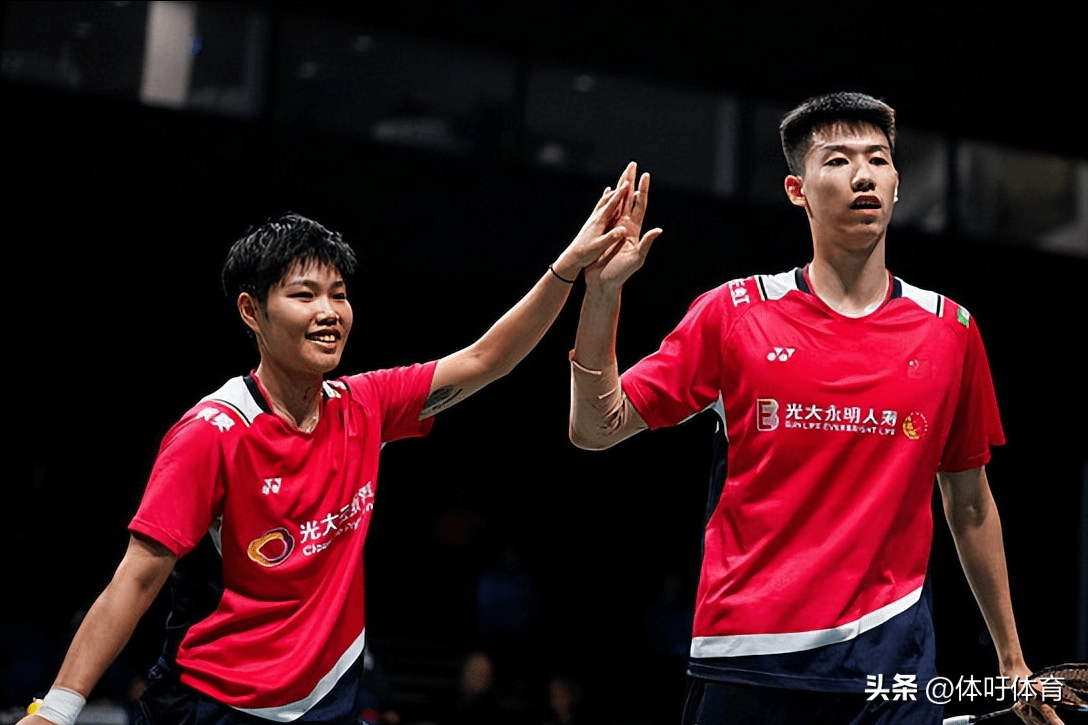 丹麦队鏖战法国队，李梓嘉统治全场