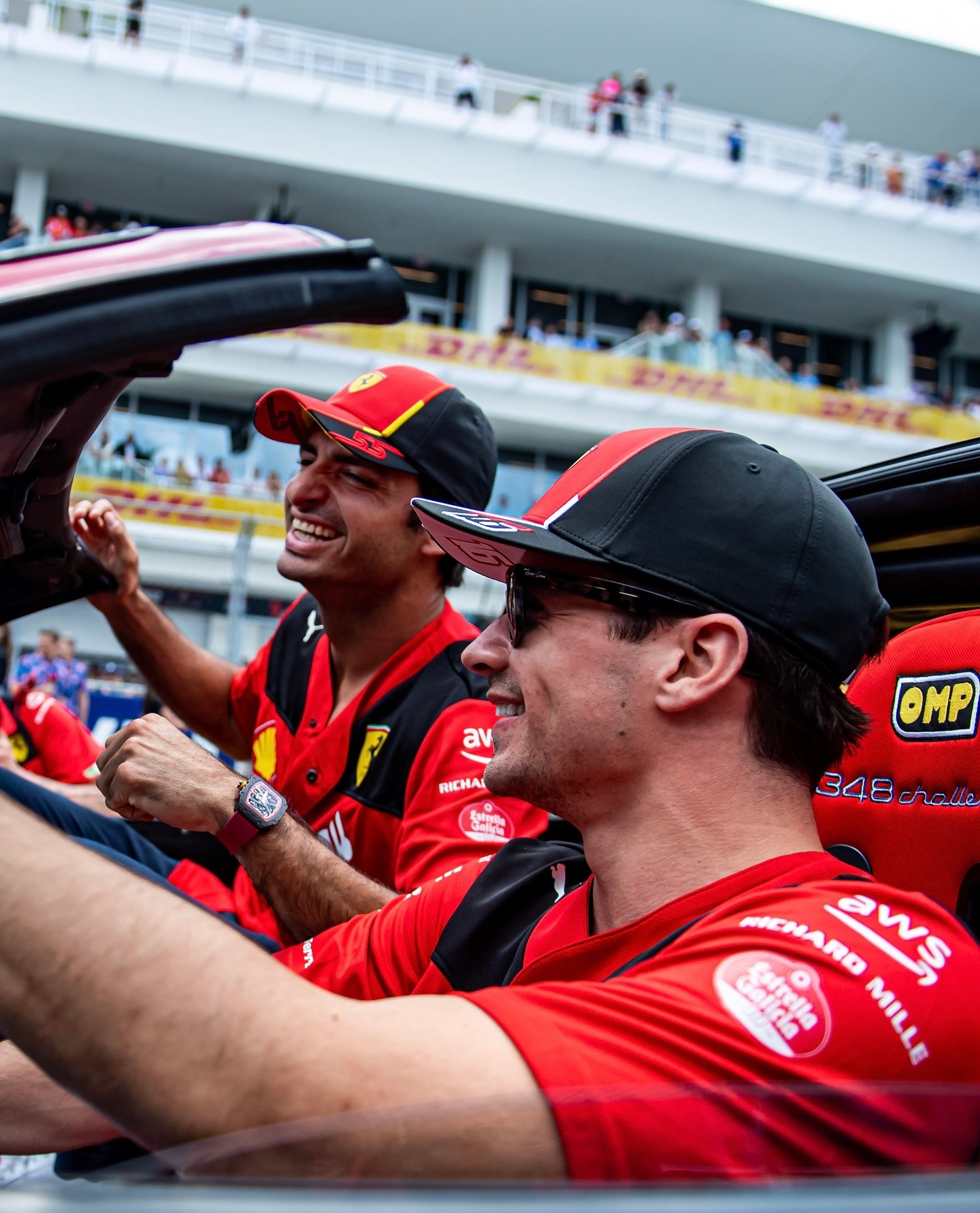 索伯车队鏖战法拉利，塞恩斯统治全场