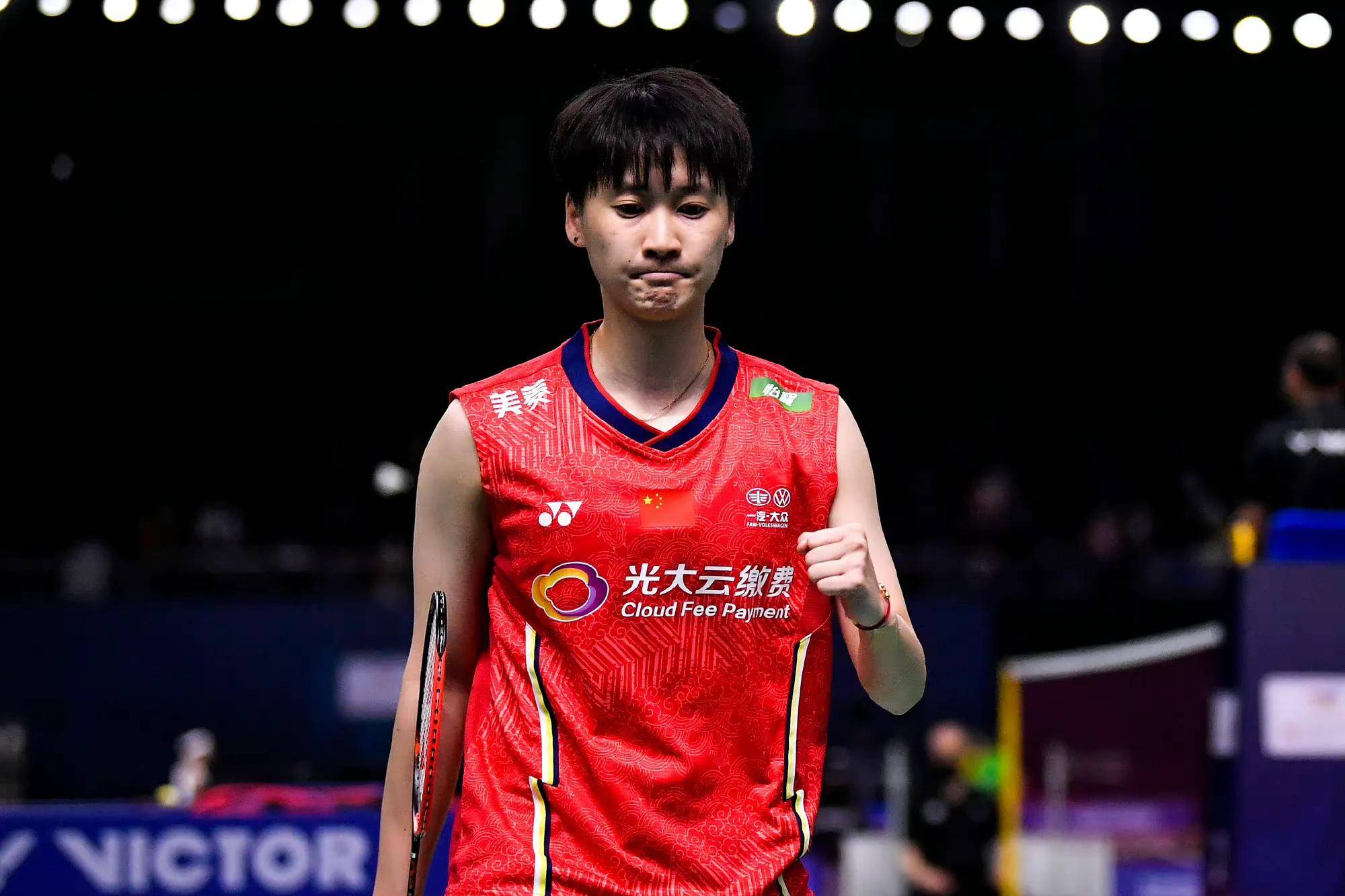 中国队险胜波兰队，波尔惊艳四座