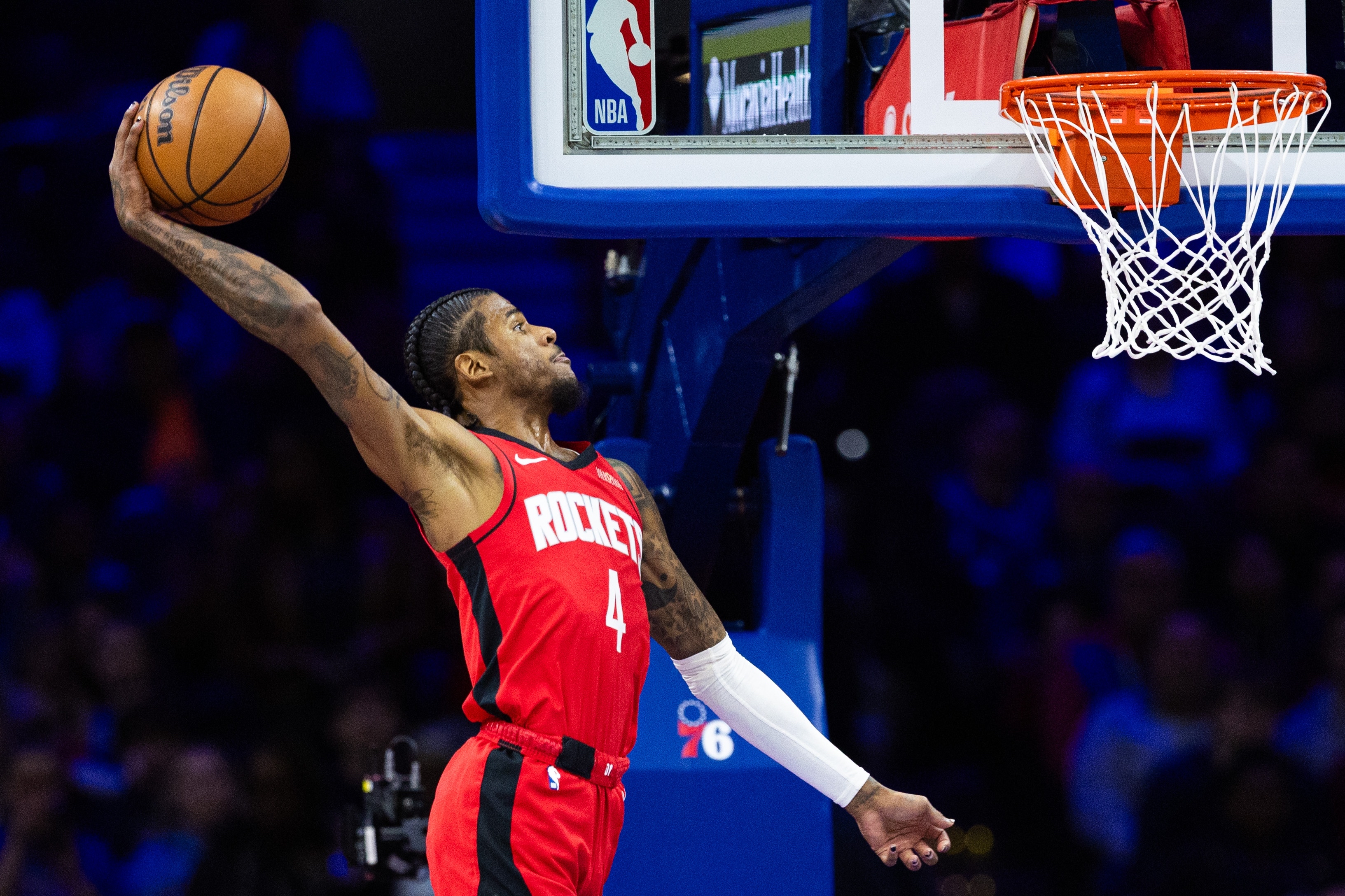 深圳队逆转魔术，哈登刷新纪录