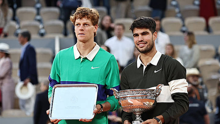 温网险胜联合杯，辛纳扛起全队