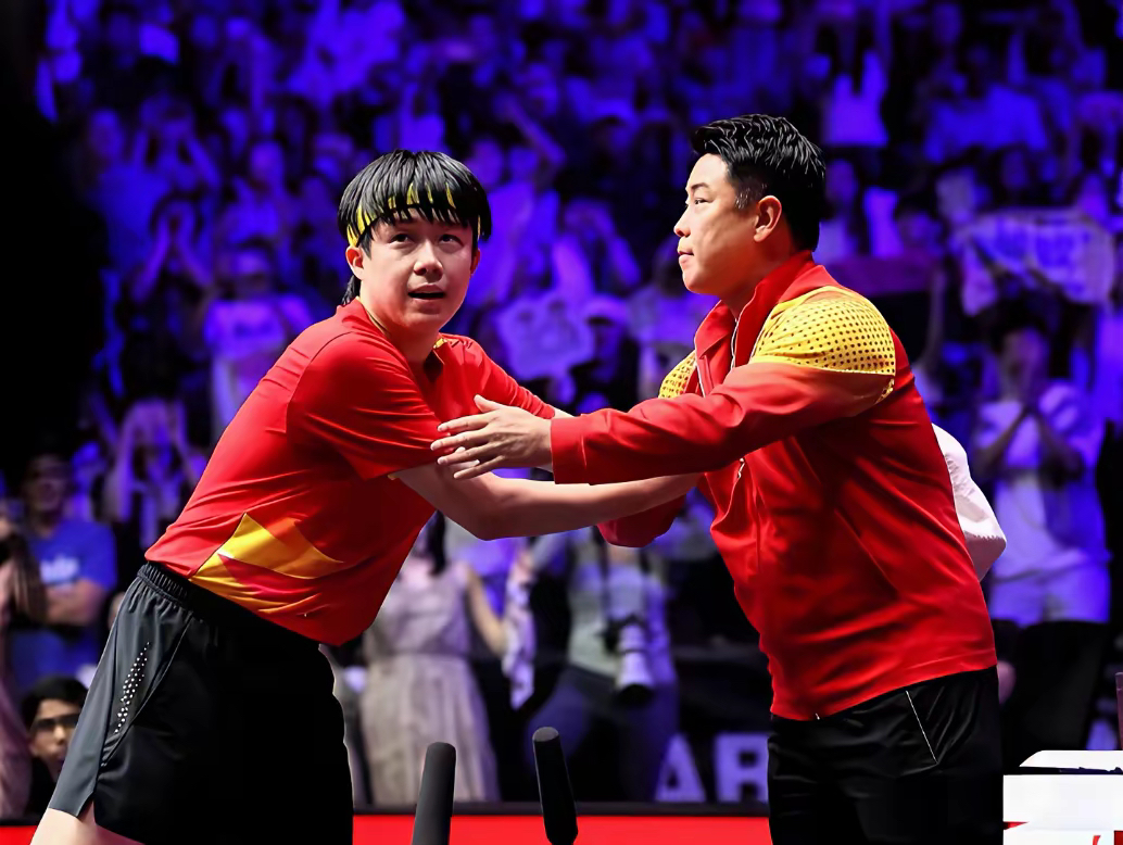 法国乒乓球队轻取德国乒乓球队，王皓完成帽子戏法