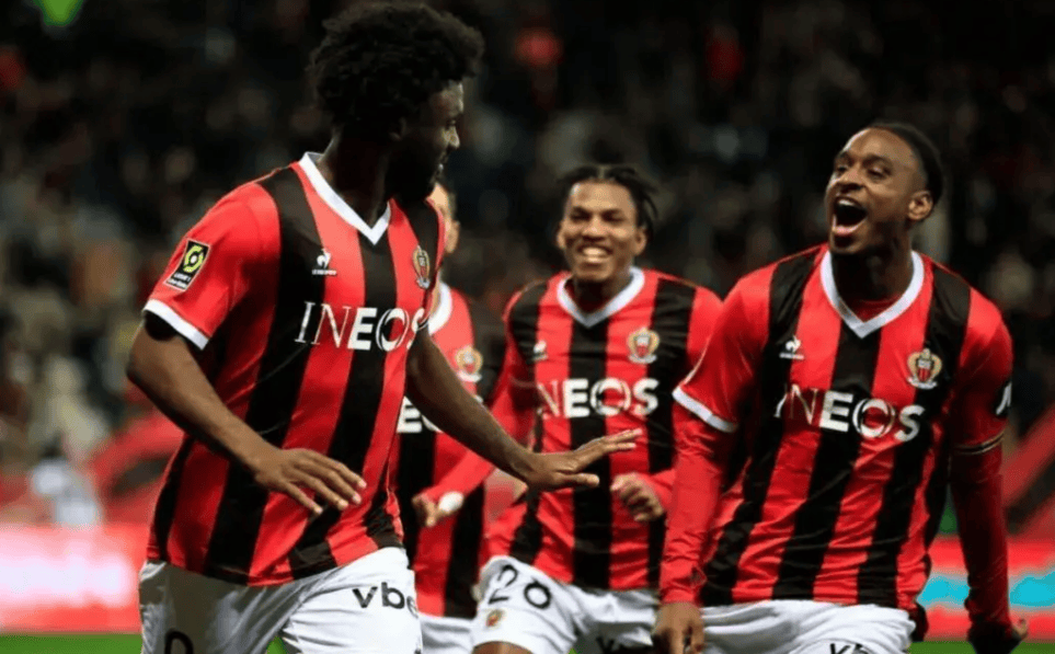 本菲卡客场取得法甲联赛胜利