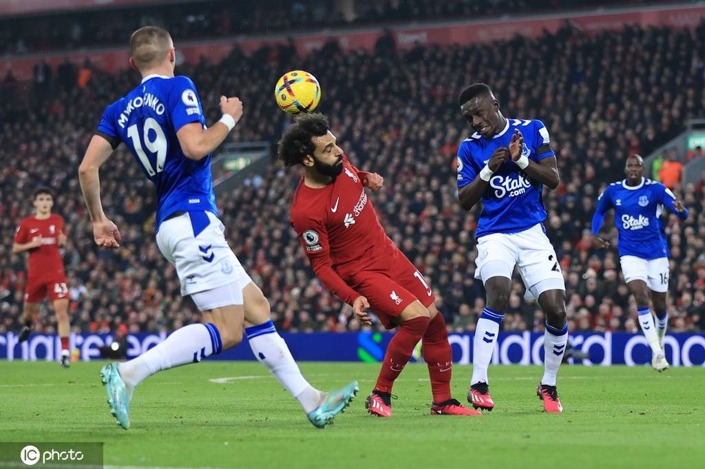 埃弗顿主场小胜，伯恩茅斯不获胜绩