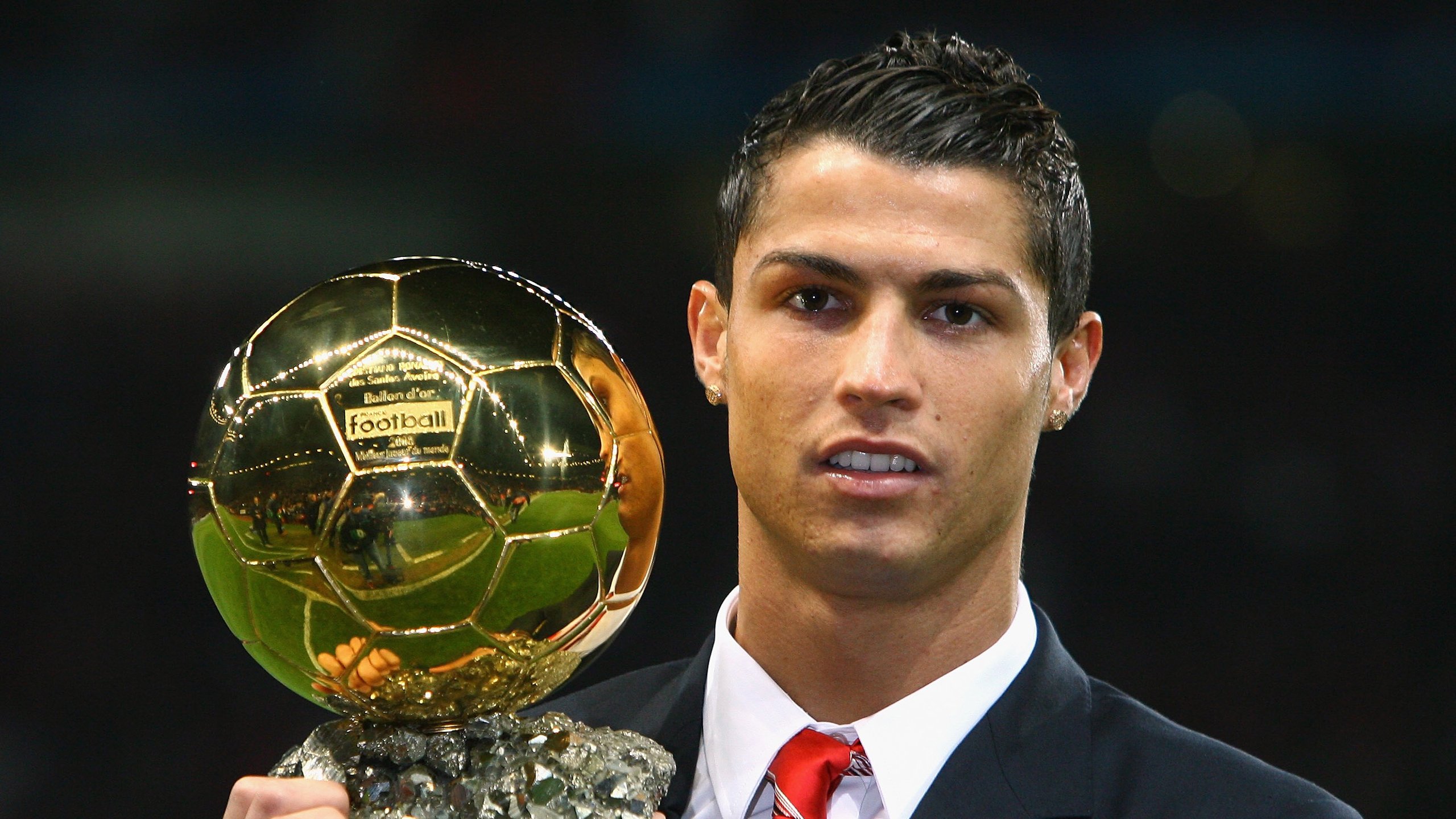 伊比利亚的冰与火之歌,卡拉斯科一剑封喉,葡萄牙巅峰对决力克芬兰