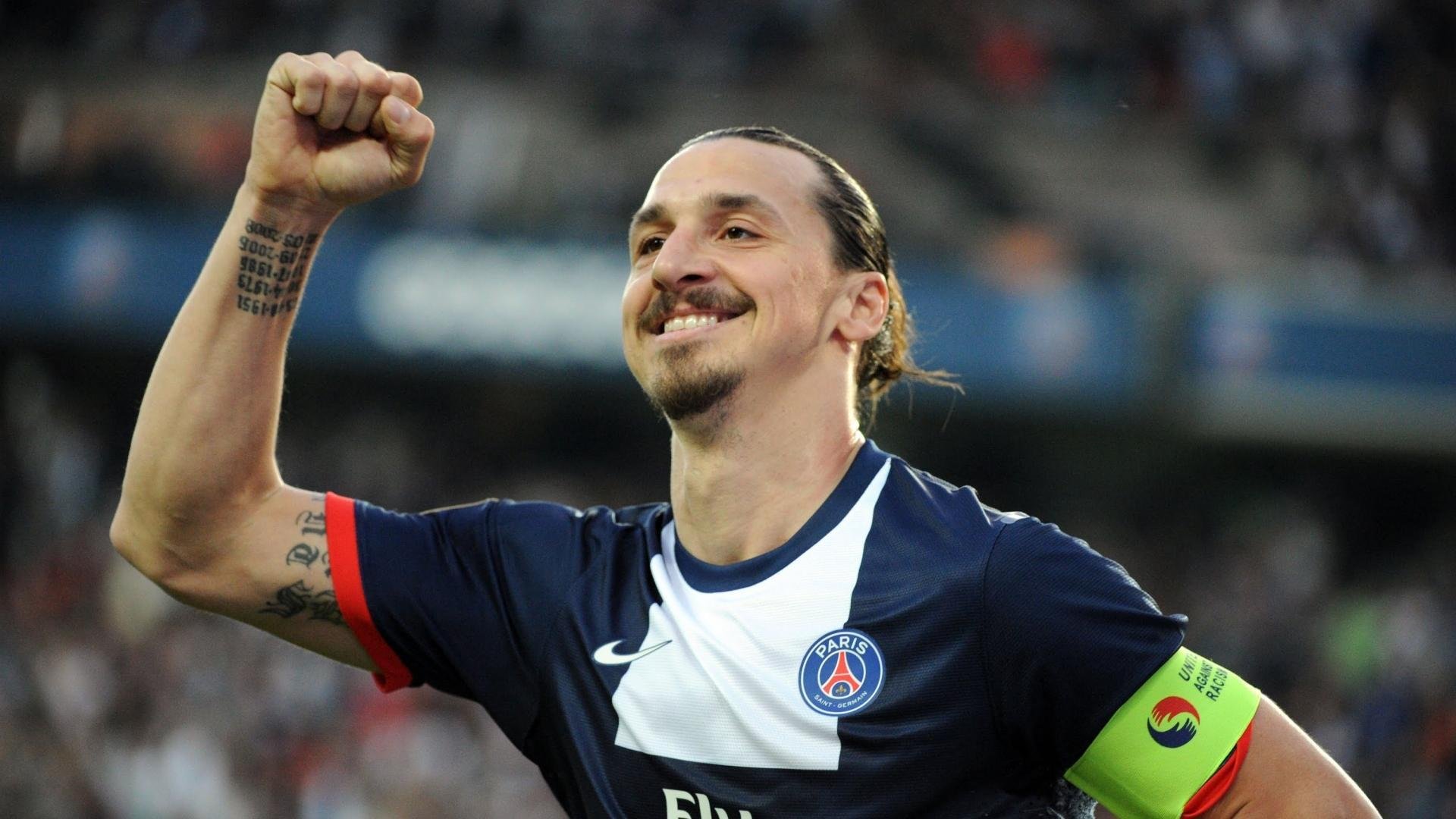 勇士粉碎森林狼，詹姆斯主宰比赛走向