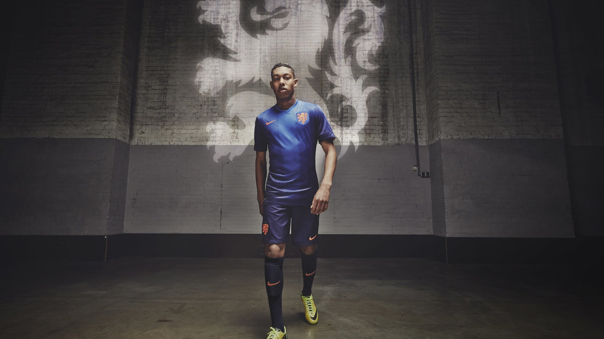 开拓者火力全开压制独行侠，范弗利特发挥堪称完美